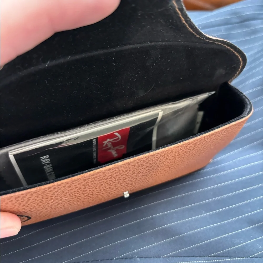 Ray-Ban Tan Brown Leather Sunglasses Case